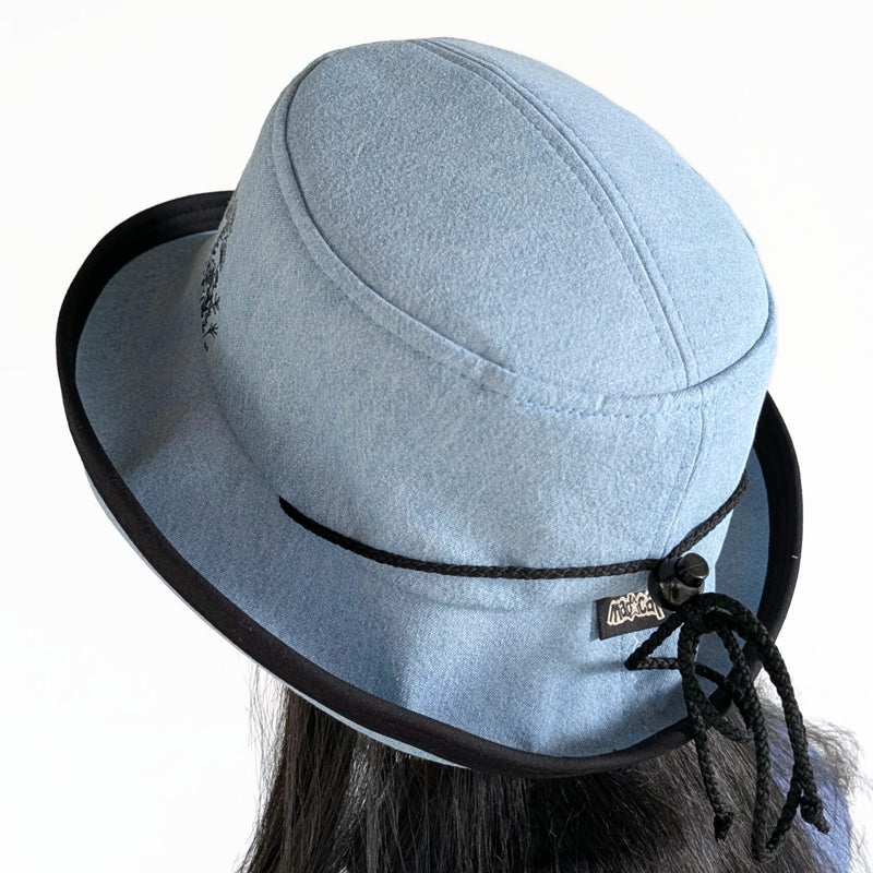 Sunblocker UV summer hat sun hat with wide brim, bleached denim maple leaf and dragonfly print, adjustable fit