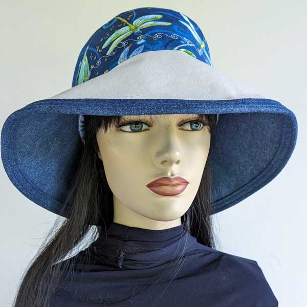 106 Sunblocker UV summer sun hat with large wide brim featuring dragonfly print