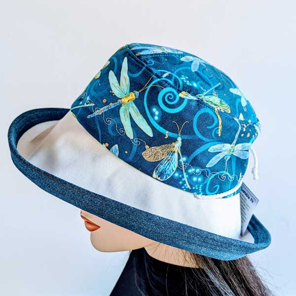 106 Sunblocker UV summer sun hat with large wide brim featuring dragonfly print