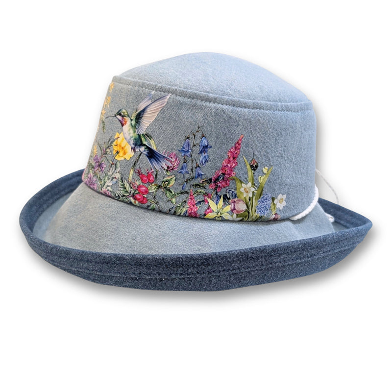 Sunblocker UV summer hat sun hat with wide brim, bleached denim hummingbird print, adjustable fit