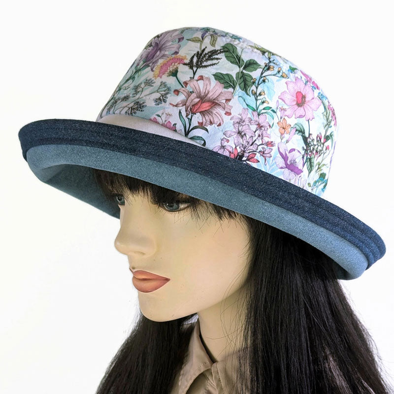 105-b Sunblocker UV summer sun hat featuring pretty flowers