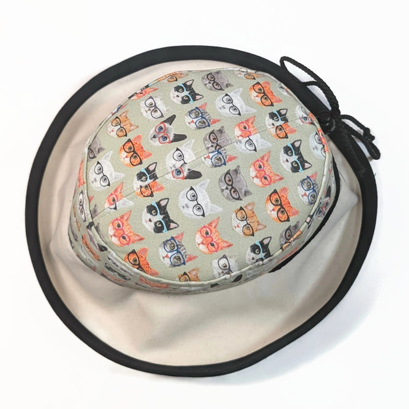 Sunblocker UV summer hat sun hat with wide brim, smarty cat fun print, adjustable fit