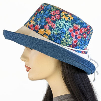 105-d Sunblocker UV summer sun hat featuring country garden, adjustable fit