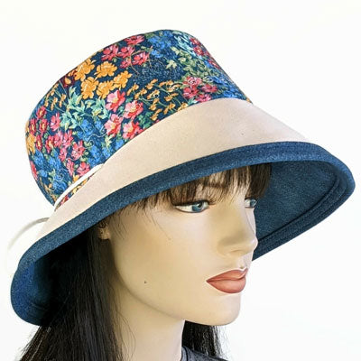 105-d Sunblocker UV summer sun hat featuring country garden, adjustable fit