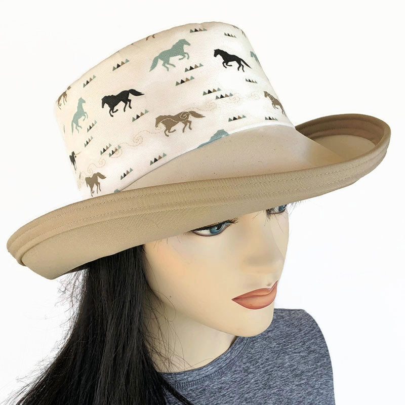 133 Sunblocker UV summer hat sun hat with large wide brim featuring horses