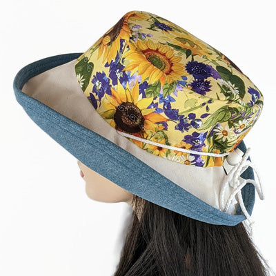115 Sunblocker UV summer hat with large wide brim featuring sunflowers print